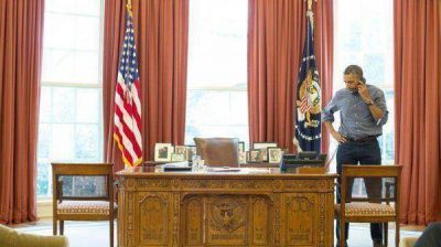 Obama le pidi� a Putin que retire sus fuerzas de Crimea