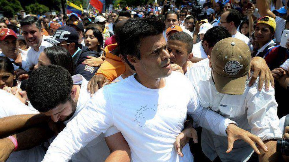Leopoldo L�pez desde la c�rcel: "Tenemos que seguir en la lucha, no hay raz�n para claudicar"