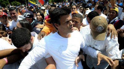 Leopoldo L�pez desde la c�rcel: "Tenemos que seguir en la lucha, no hay raz�n para claudicar"