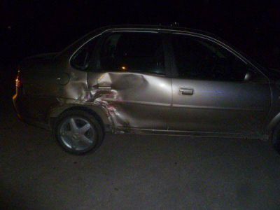 Un choque entre una moto y un auto dej� dos heridos