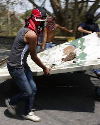 En T�chira, la protesta se vive como si fuera una guerra