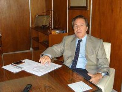 El 10 y 11 de abril Azul recibir� la visita de importantes personalidades