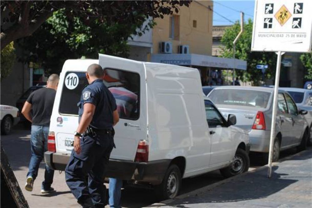 Arrestaron en 25 de Mayo a cuatro hombres que robaban en Saladillo con �el cuento del t�o�