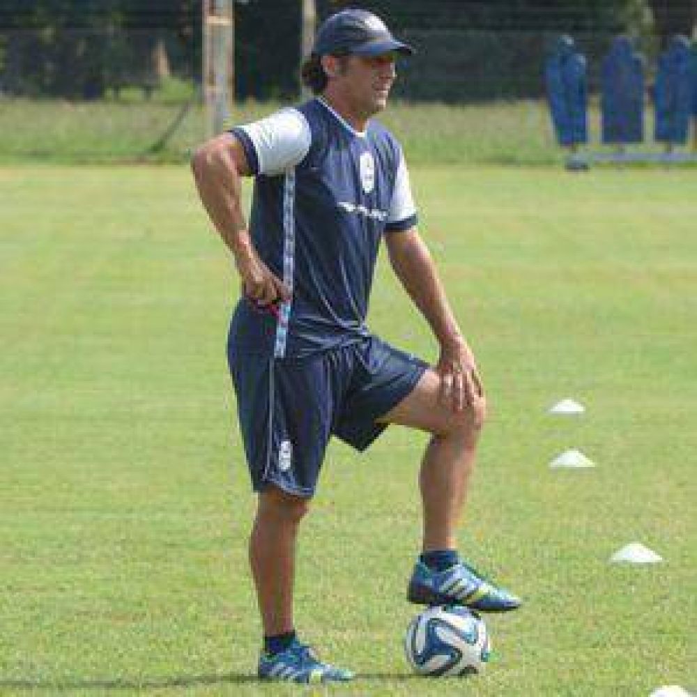 Par� la pelota, lo pens� y usar� el cupo por Garc�a