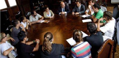 Medicina: el rector se reuni� con estudiantes