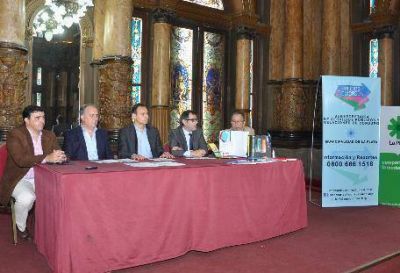 Ya est� en las librer�as la canasta escolar platense