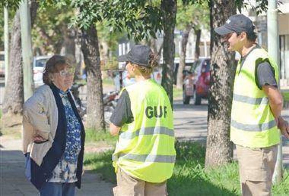 La GUR comenz� con caminatas en los barrios y a dialogar con vecinos