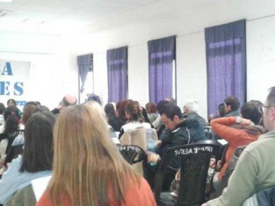 Mantienen el plan de lucha