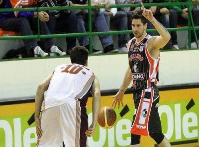Quilmes perdi� un partido incre�ble ante Atenas