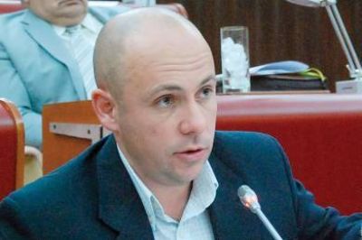 Sastre: �la falta de di�logo desat� los incidentes de trabajadores de Alpesca"