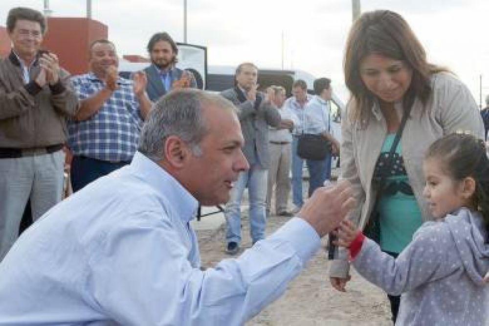 Provincia invertir� cerca de $ 70 millones para construir 110 nuevas casas en Trelew