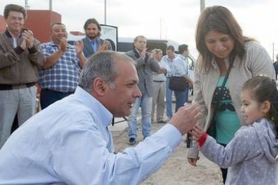 Provincia invertir� cerca de $ 70 millones para construir 110 nuevas casas en Trelew