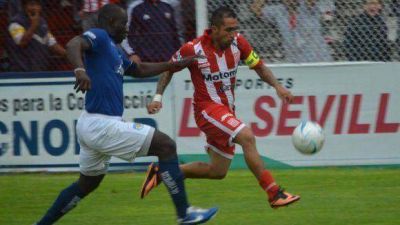 El �santo� desnud� sus carencias