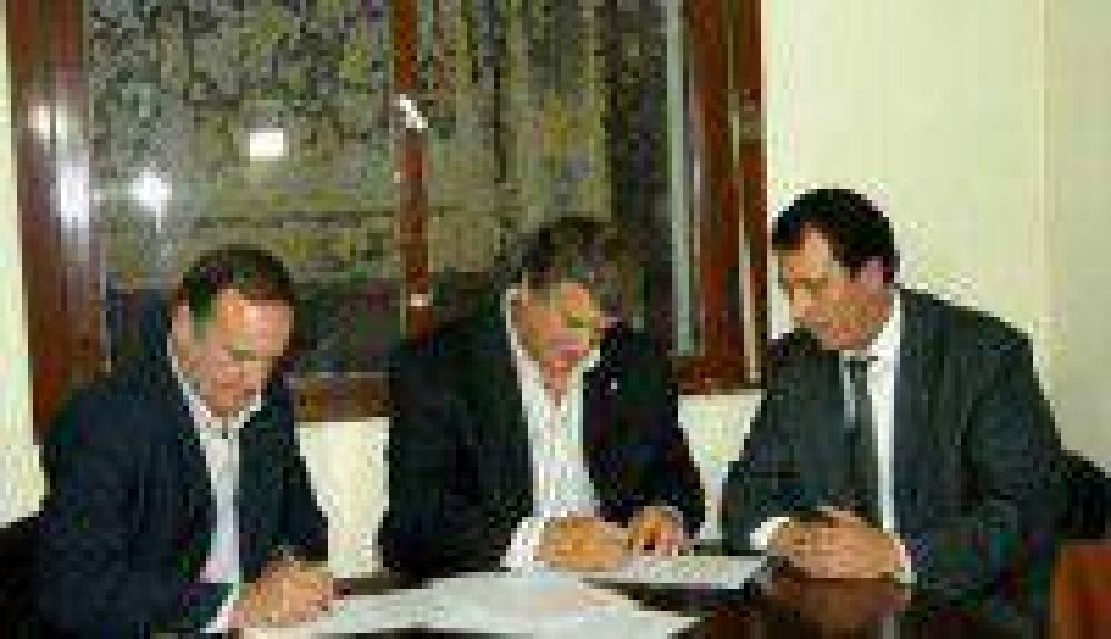 Firman convenio para el relevamiento de indicadores econ�micos productivos