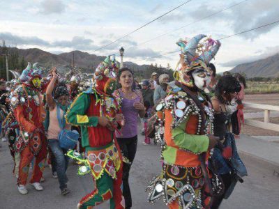 El diablo contin�a suelto y a pleno festejo en la Quebrada