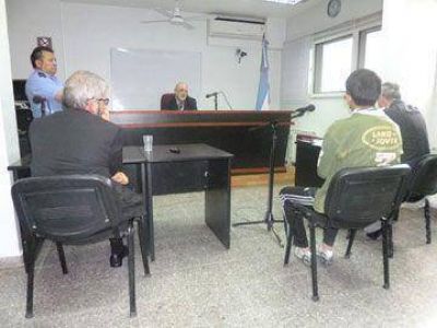 Imputan al adolescente que desfigur� a su novia