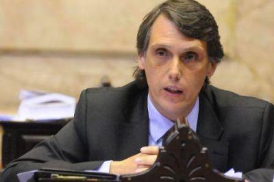 Kosiner destac� �la defensa del modelo y del poder adquisitivo�
