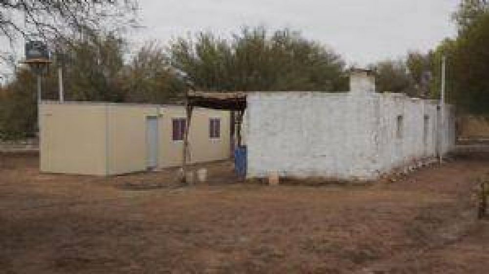 Estiman que 7 d�as colocar�n los primeros m�dulos habitacionales en Rawson y Pocito