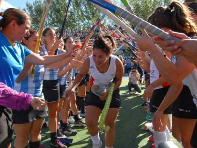 Una multitud acompa�� a Sole Garc�a en su �ltimo rugido