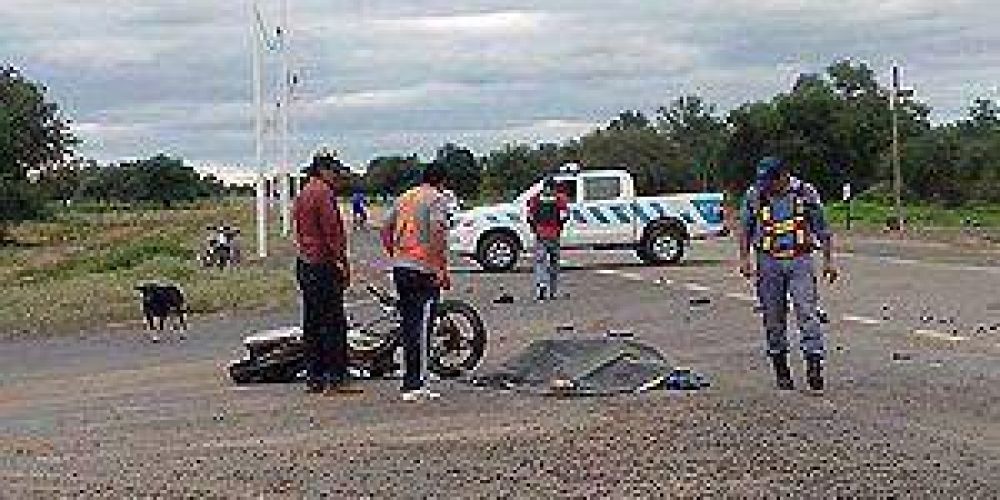 Cami�n atropell� y mat� a motociclista en el acceso a la localidad de Chiriguanos