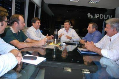 Nuevos proyectos apuntan a la regulaci�n, mensura y urbanizaci�n de terrenos fiscales y privados usurpados