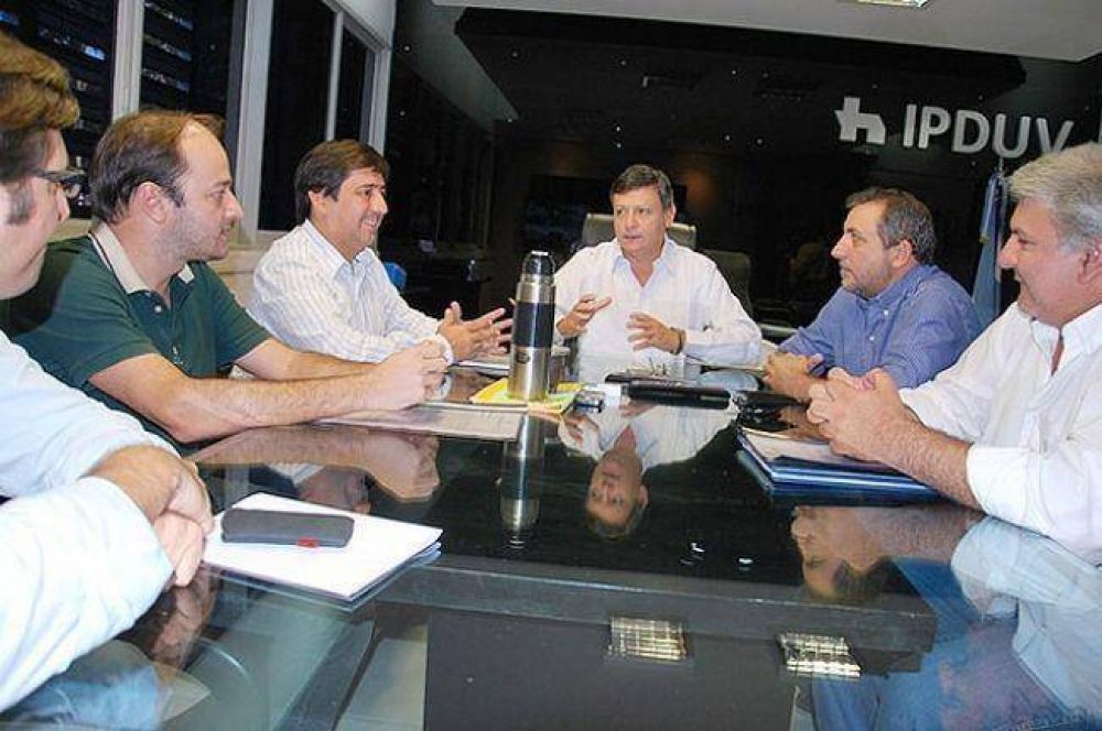 Avanzan en proyectos para regularizaci�n de terrenos en el Chaco