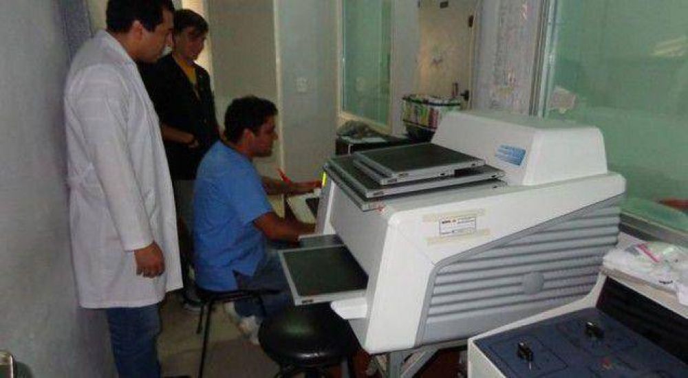 El Hospital de Castelli incorpora nuevo equipo de diagn�stico por imagen