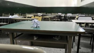 Peligra el inicio de clases: anunciaron paros en 12 provincias