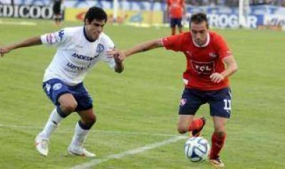 Nacional B: Independiente sufri� una derrota en Mendoza