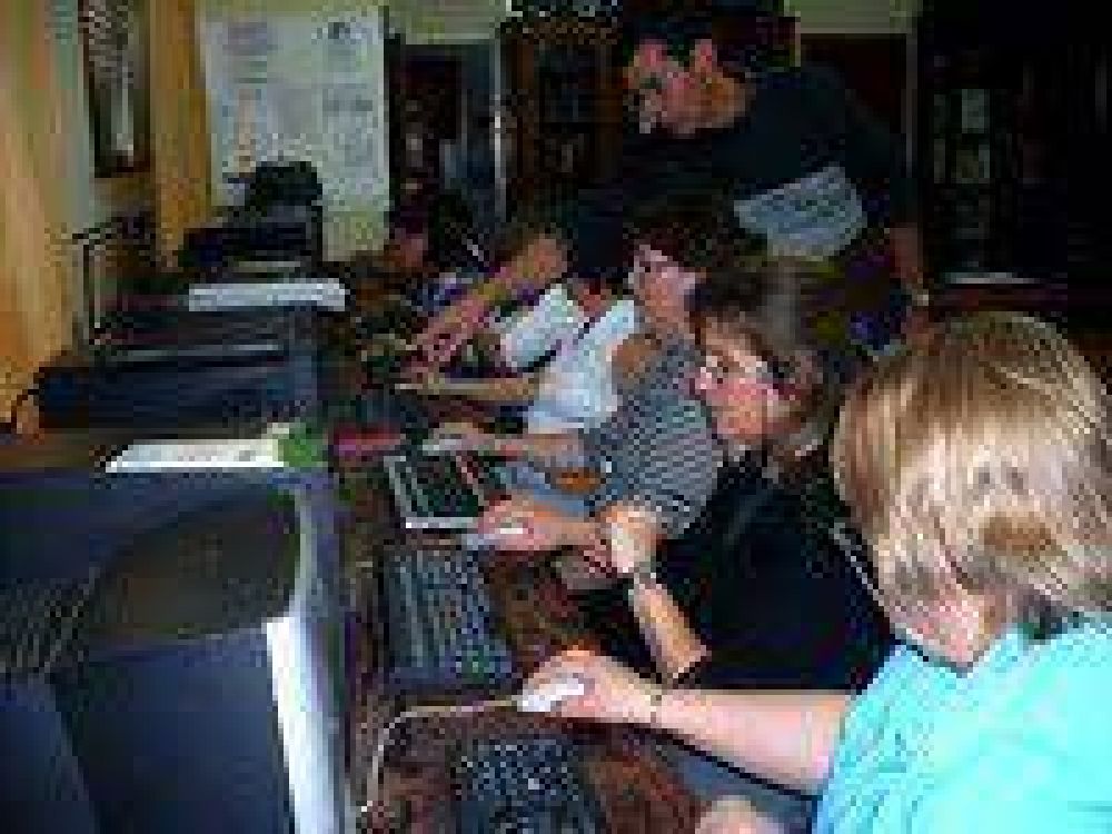 Dictar�n curso de Alfabetizaci�n Inform�tica