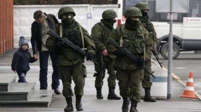 Estados Unidos suspendi� su colaboraci�n militar con Rusia por la crisis en Ucrania