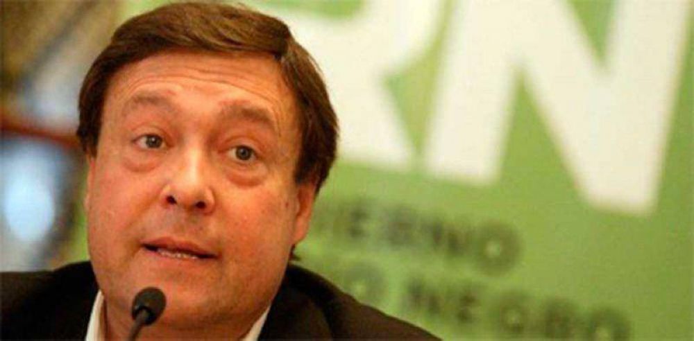 El gobernador entreg� propuesta salarial para los docentes