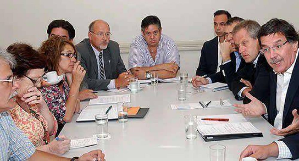 Hoy se retoma la paritaria docente