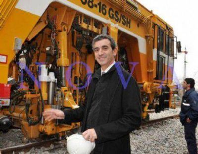 Randazzo no para: se anota "en cualquier pelea" para 2015, pero acumula propiedades en La Plata
