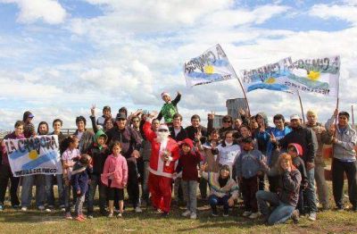 P�rez brind� apoyo al kirchnerismo
