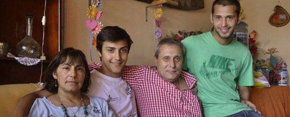�Mi hijo fue un perejil del gobernador para satisfacer a Tinelli�
