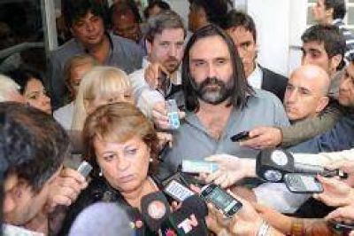Baradel no descarta que durante el d�a se llegue a un acuerdo en la paritaria