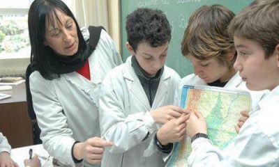 �Solidariamente tenemos que luchar para que se mejore el salario docente�