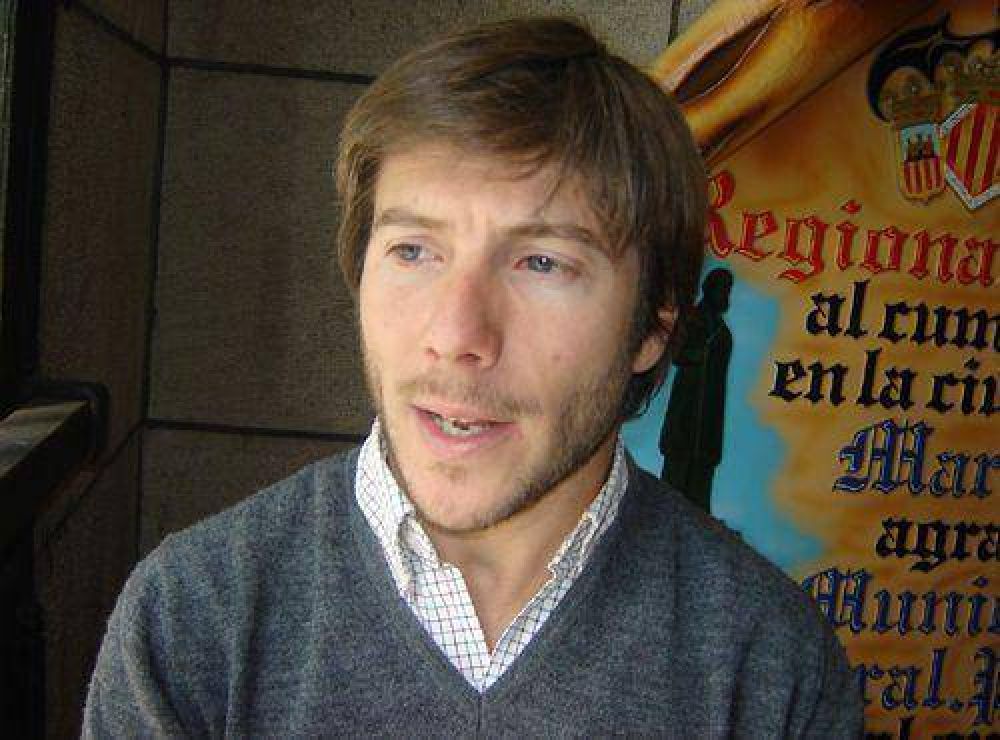 Alumbrado: �Se cumple el servicio a la altura de cualquier empresa privada�