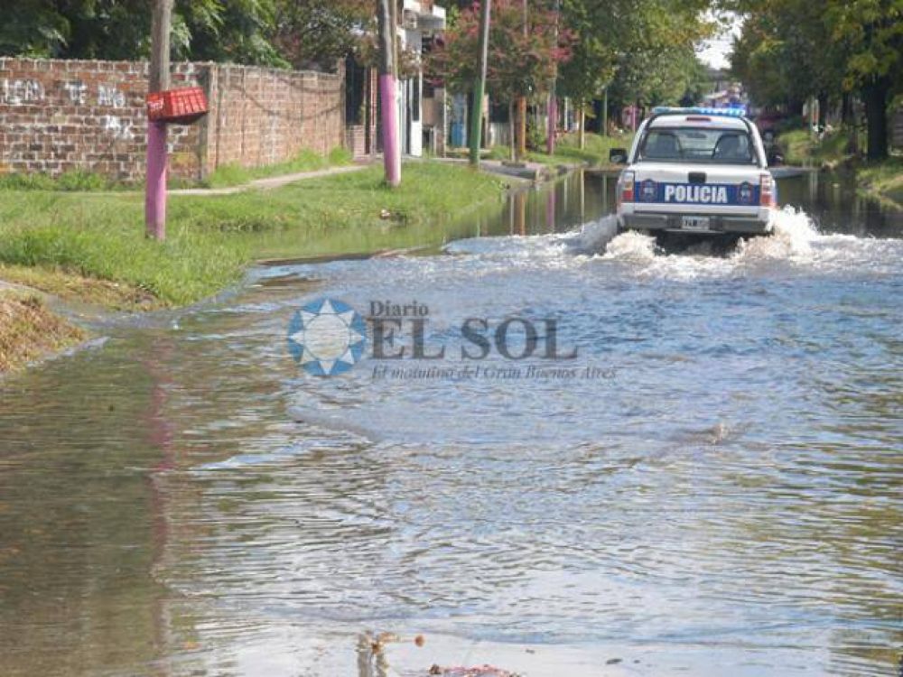 Calles anegadas por la lluvia