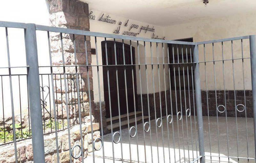La escuela p�blica juje�a no iniciar� las clases hoy