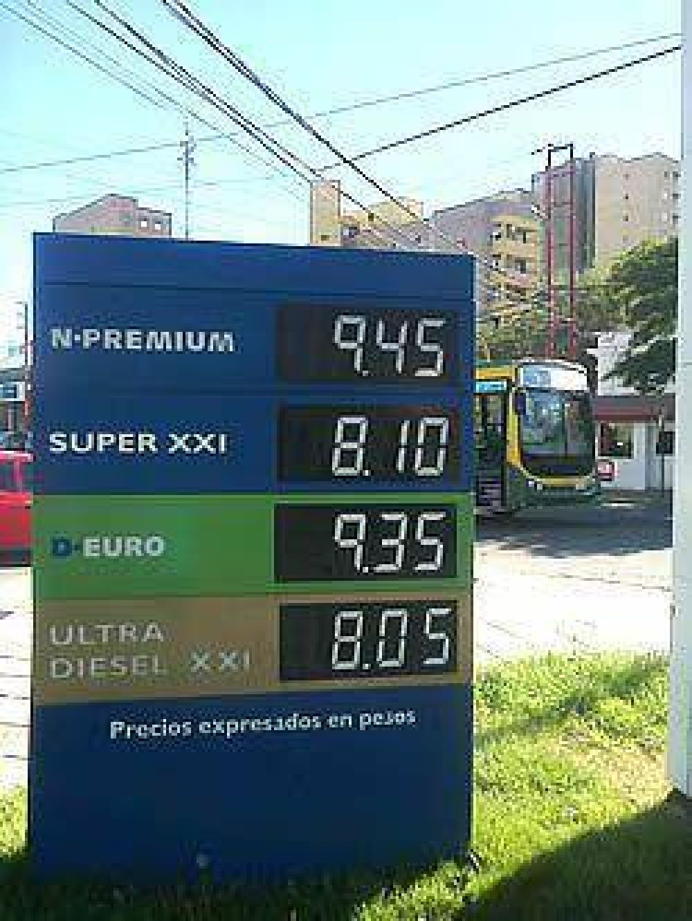 Volvieron a aumentar las naftas y en Madryn la m�s barata ya super� los ocho pesos