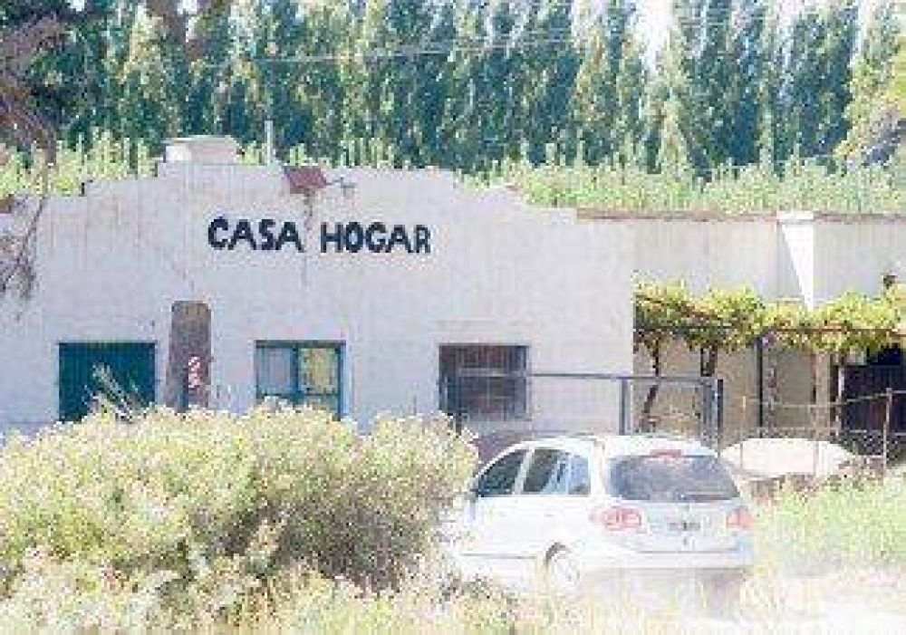 Hubo denuncias por irregularidades en otros "geri�tricos" de Centenario 