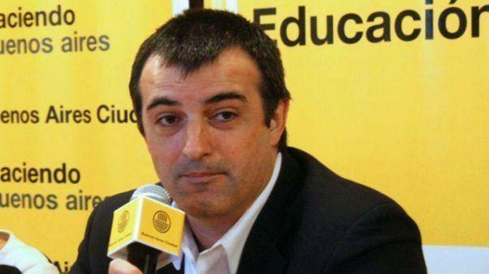 Bullrich dijo que le descontar�n los d�as a los docentes porte�os que adhieran al paro