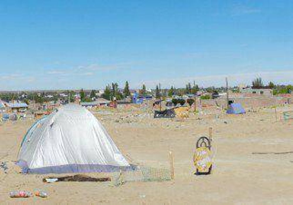 Mantienen la usurpaci�n de tierras en Cutral Co 