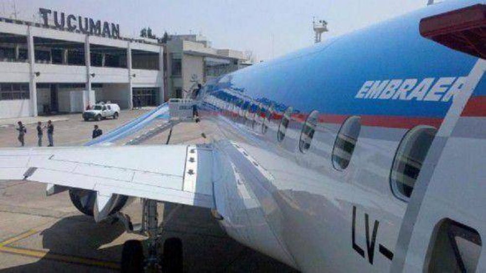 Por un conflicto gremial no estar� operable el Aeropuerto Benjam�n Matienzo por 24 horas