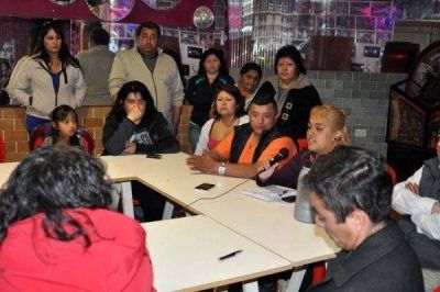 M�xima tensi�n en el barrio Per�n II: �O se van ellos o nos vamos nosotros� 
