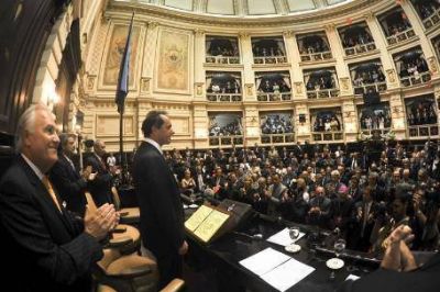 Scioli inagurar� las sesiones con pedido de leyes claves