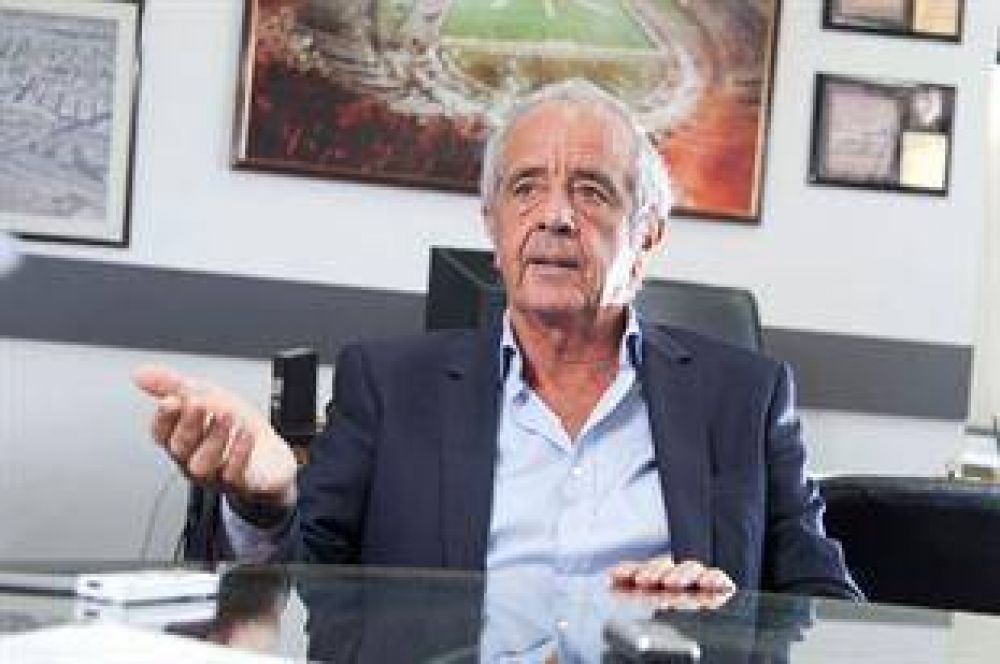 Rodolfo D'Onofrio, duro con Daniel Passarella: "Es el culpable de la verg�enza del hincha de River"