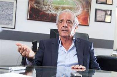 Rodolfo D'Onofrio, duro con Daniel Passarella: "Es el culpable de la verg�enza del hincha de River"